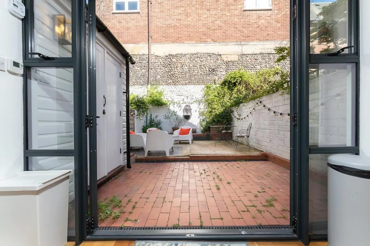 Host & Stay - Sunny Terrace On Robert Street Hove